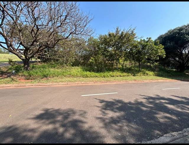 LAND FOR SALE IN ZINI RIVER ESTATE